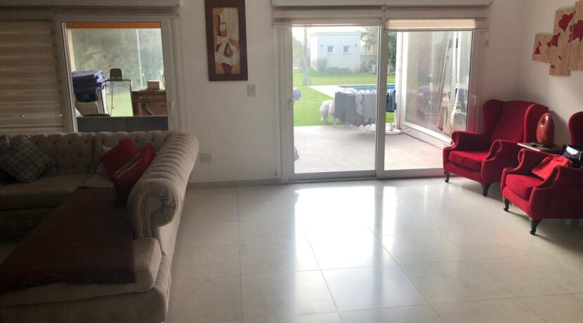 366851ad-a427-4034-91d0-c447180f9a9d