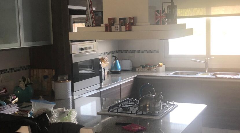 b4874b4e-7b80-445a-9b43-cf74e0b4d55c