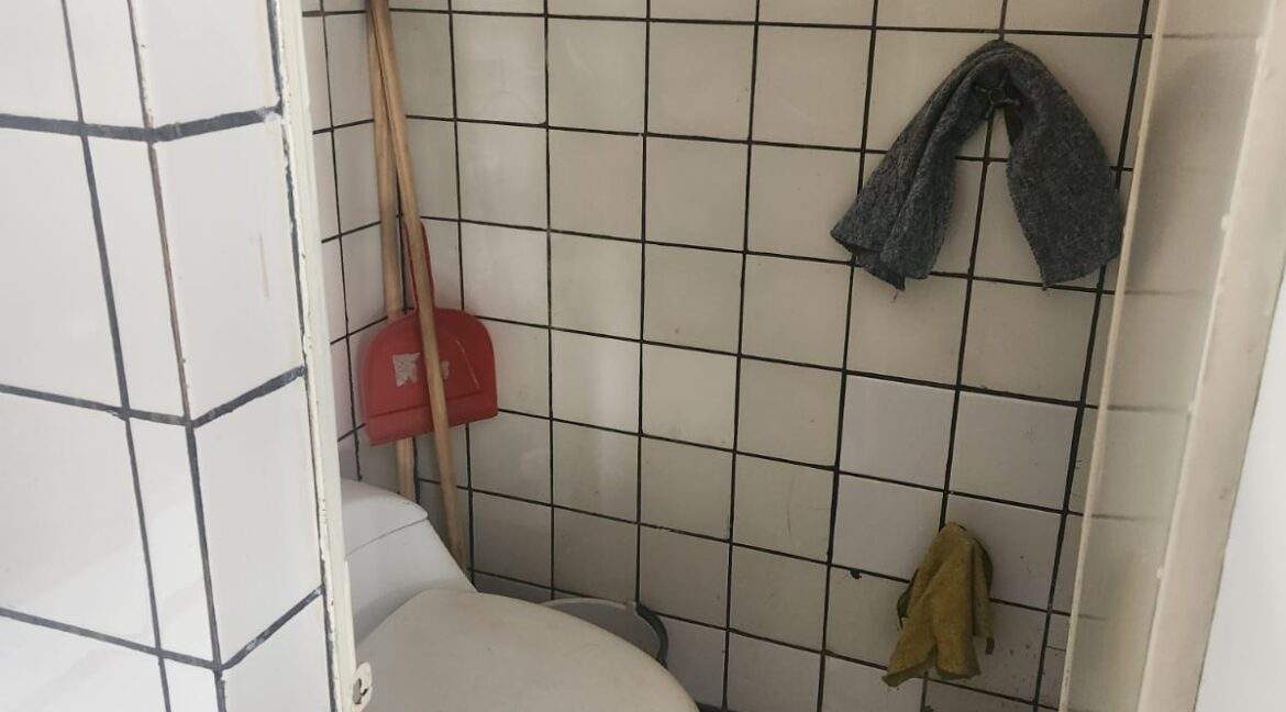 6f54ff22-4142-4b35-a7f9-a772313c1a60