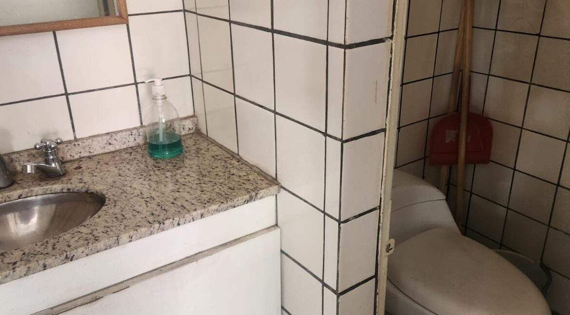 b10d4290-49fb-43cc-ac66-970067e247b8