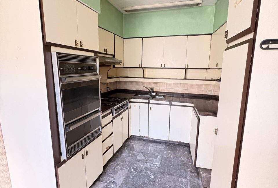 ae7bcbb4-65e9-4ff0-aa82-e2622b9784eb