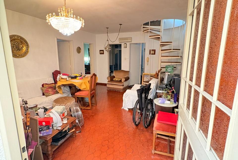 2bfedc9d-360f-4f30-a987-a9e31f3ceb94